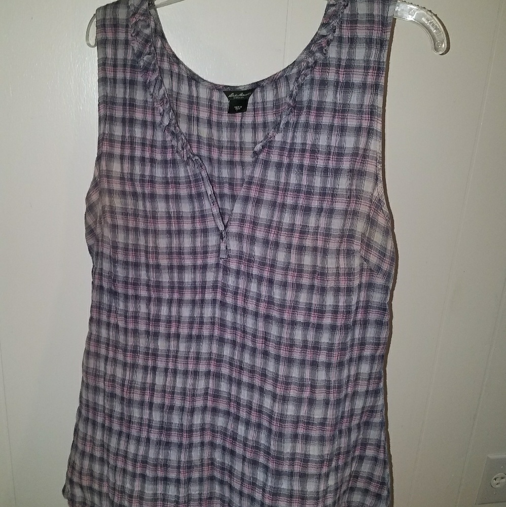 Eddie Bauer Top